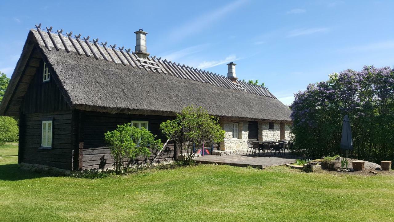 Sihi Country House Hiievalja Exteriör bild